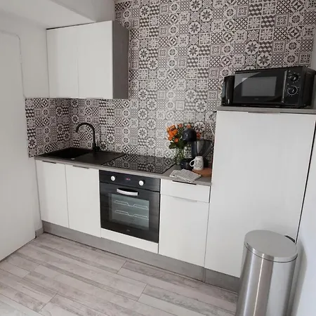 Le Nid- Balcon Jolie Vue - St Etienne-sud Apartamento *