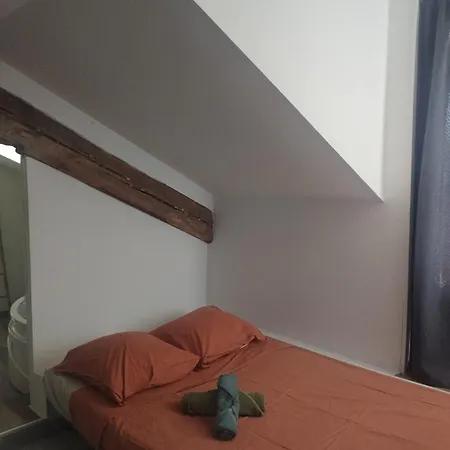 Le Nid- Balcon Jolie Vue - St Etienne-sud Saint-Etienne (Loire)